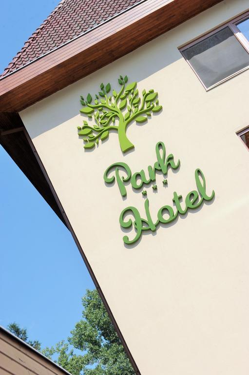 Park Hotel Gyula Eksteriør billede